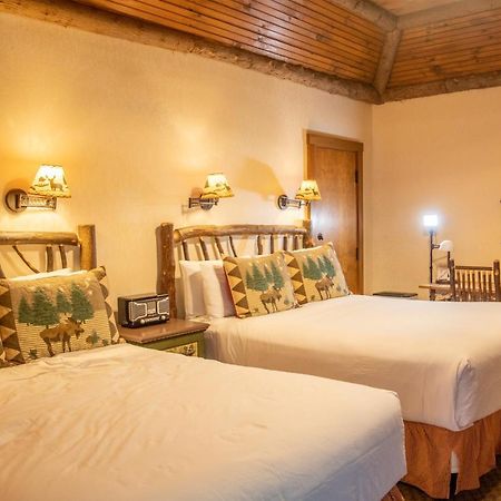 Finger Lakes Lodging Skaneateles Bagian luar foto