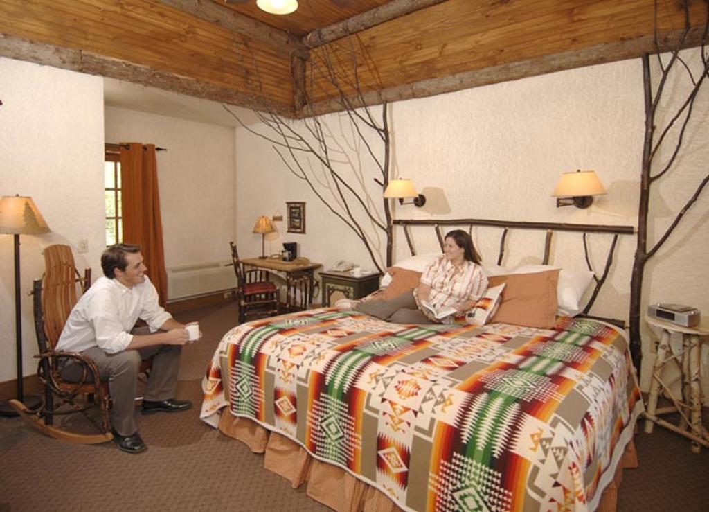 Finger Lakes Lodging Skaneateles Ruang foto