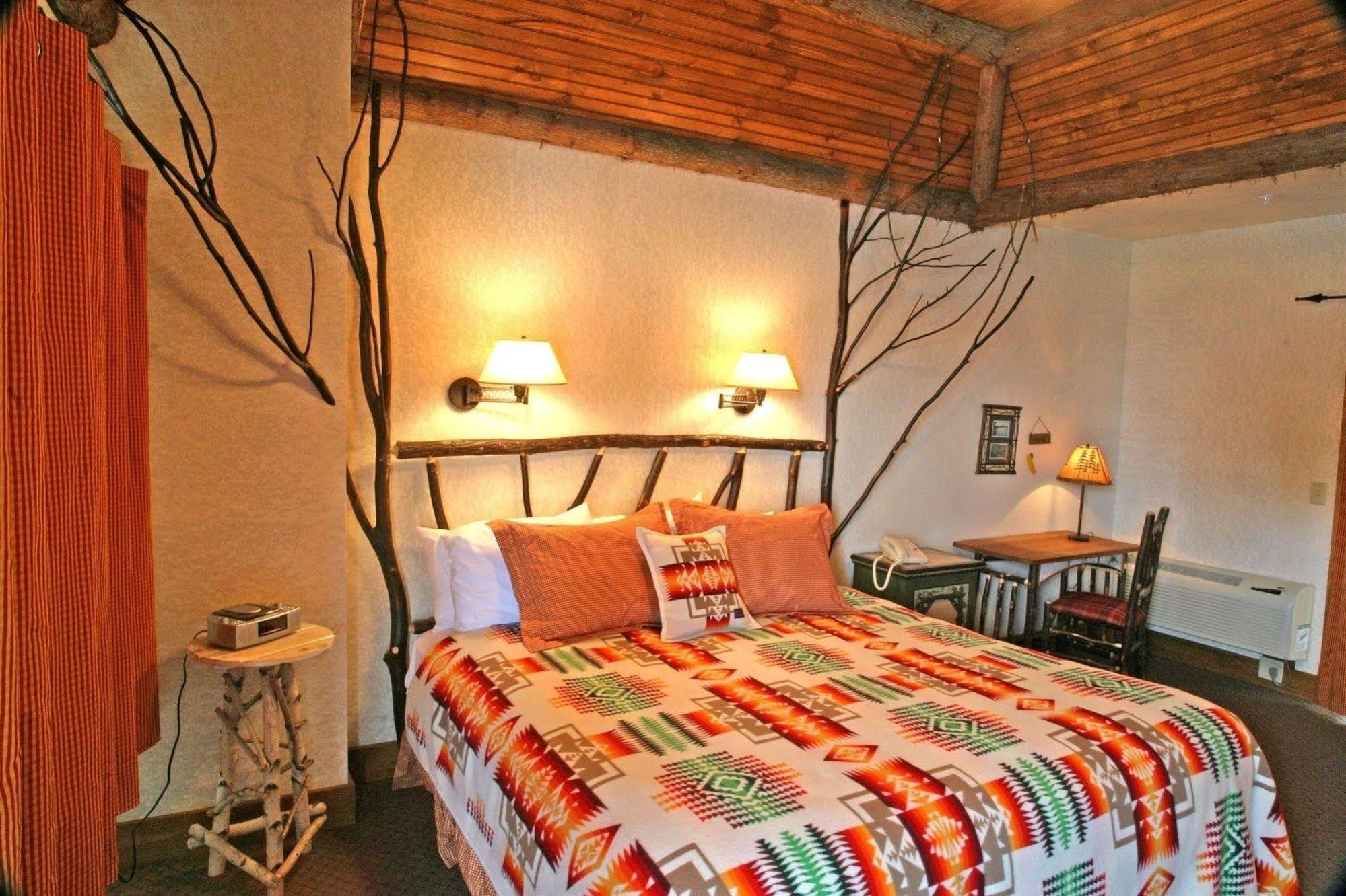 Finger Lakes Lodging Skaneateles Bagian luar foto